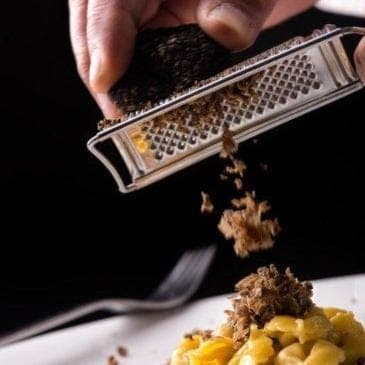 Urbani - Black Whole Summer Truffles Extra Jars 50g